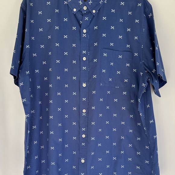Vineyard Vines Other - Vineyard Vines Navy Blue Shirt with White Pattern